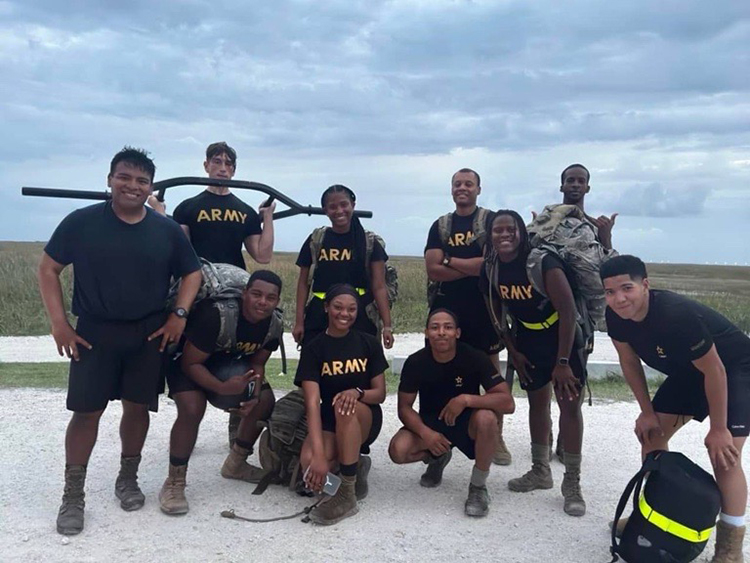 FIU Army ROTC cadets group photo